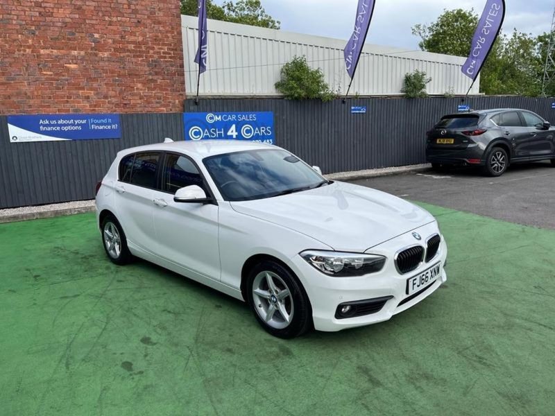 BMW 1 SERIES