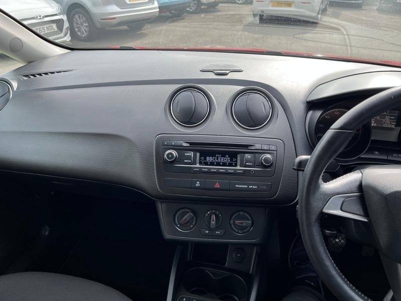 SEAT IBIZA