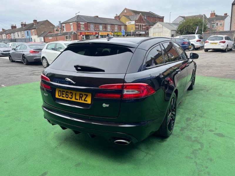 JAGUAR XF
